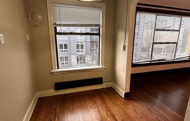 Studio, 1 bath, 429 sqft, $1,450, Unit Unit 307