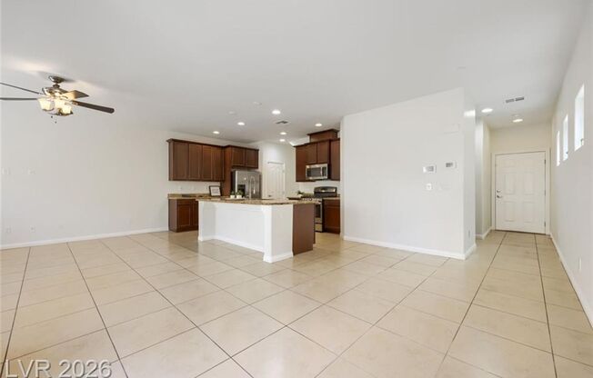 Warm Springs Ranch Home with Loft & Large Primary Closet