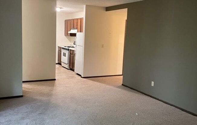 2 beds, 1 bath, 1,034 sqft, $1,575, Unit 343-B