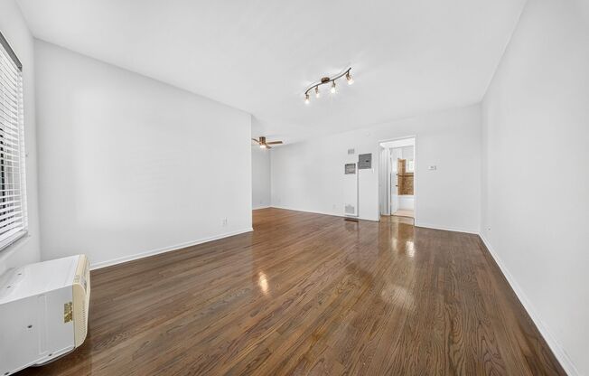 1412 W. 17th St