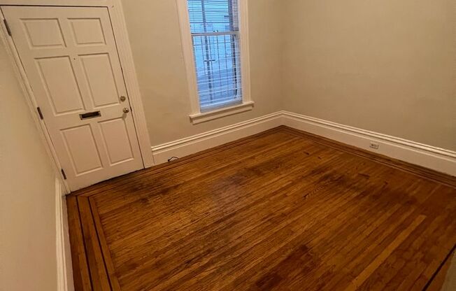 Page - Rose Apartments