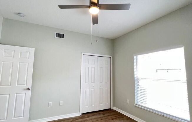 2 beds, 2 baths, $2,400