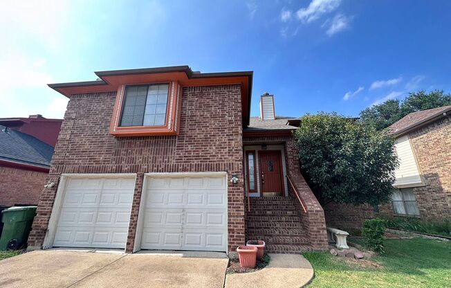 Charming 4BR, 3BA Home in Central Plano – Spacious & Convenient Location