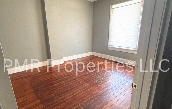 908 Richardson Street