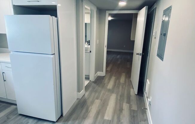 Studio, 1 bath, 475 sqft, $1,700, Unit C