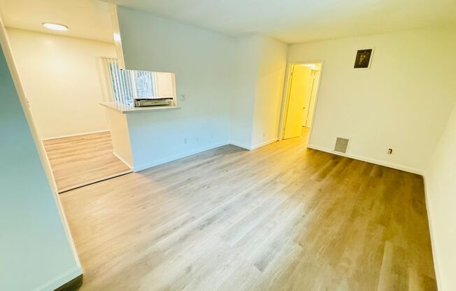 490-7548 LEXINGTON AVE., LLC