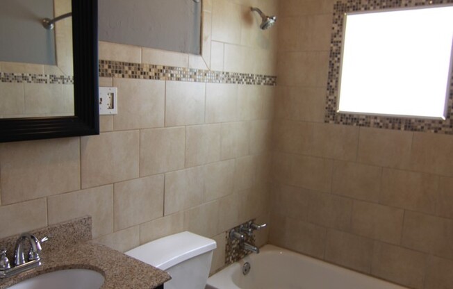 2 Bedroom Pet Friendly Home For Rent!