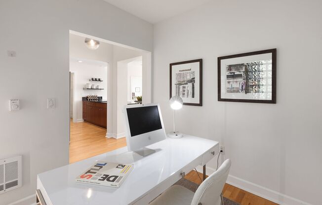 2 beds, 2 baths, $2,995, Unit #513
