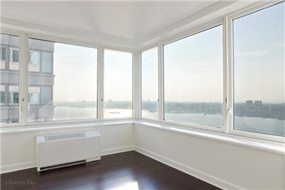 4 beds, 3.5 baths, 3,056 sqft, $24,995, Unit PH-2A