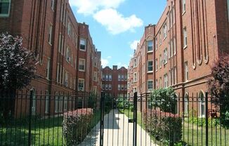 4338 S Drexel Blvd
