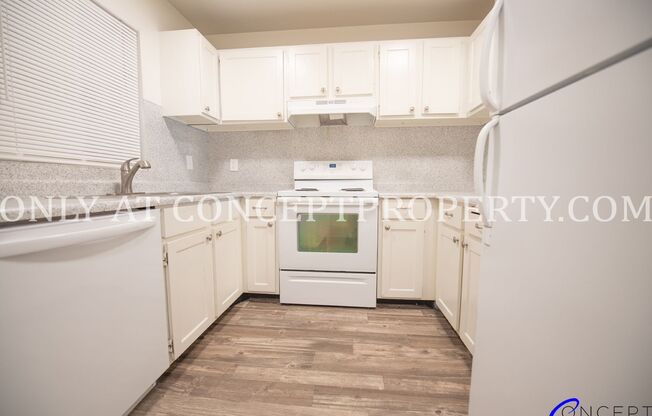 2 beds, 1 bath, 970 sqft, $1,299, Unit 17 PR