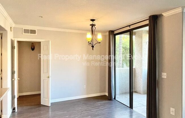 2 beds, 2 baths, 989 sqft, $1,395, Unit Unit 2089