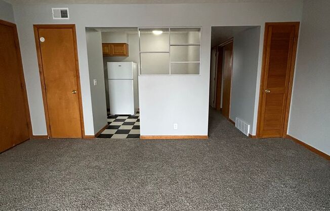 Rue Charles Apartments (4315 Charles St.)