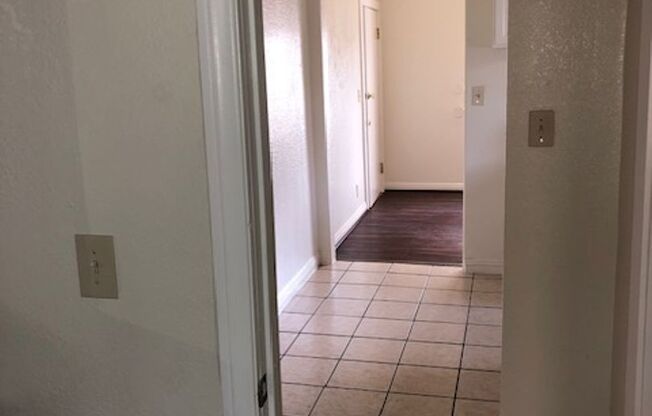 1 bed, 1 bath, 755 sqft, $1,750