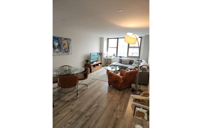 1 bed, 1 bath, $4,950, Unit 23D