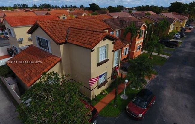 12693 NW 9th Ter th 12693 MIAMI, FL 33182