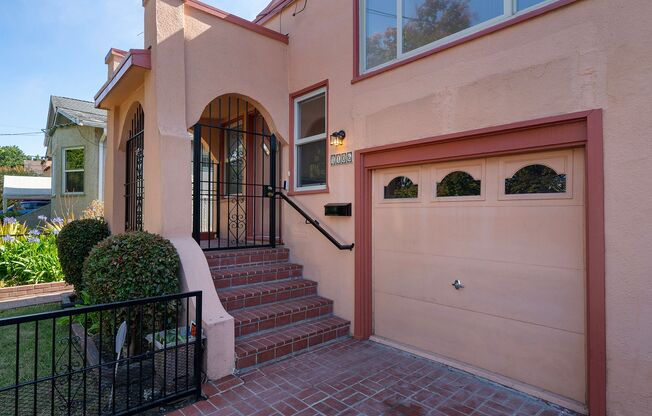 Spacious Two Story Albany Home Two Blocks to Solano Ave