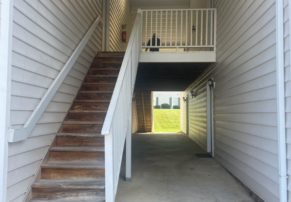 801 MOULTRIE CT
