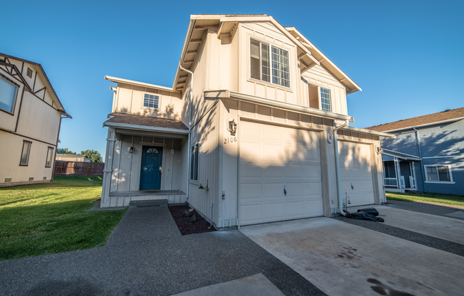 2106 N Yellowstone