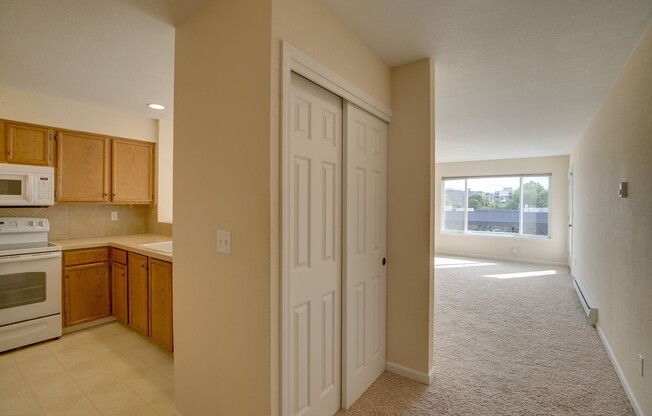 Downtown Mercer Island Condo Available Now!