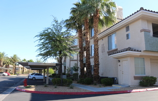 2 beds, 2 baths, $1,495, Unit Bldg. 7 -Clark County-