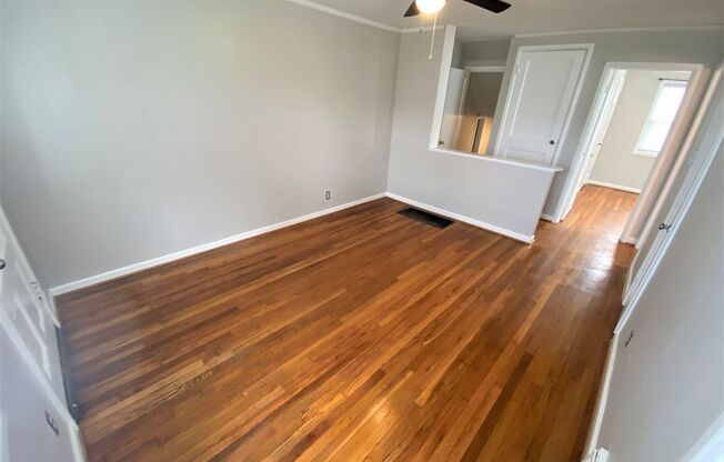 m1545-1547 W 7th Ave