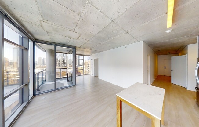 433 W ILLINOIS ST
