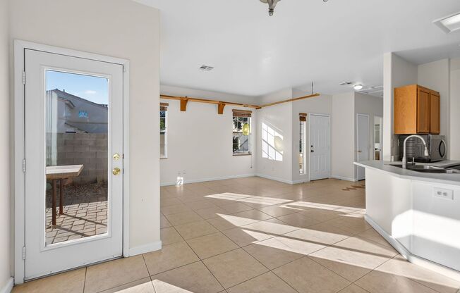 READY TO MOVE-IN ONE-STORY 2-BEDROOM / 2 BATHROOMS HOME!