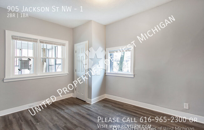 905 Jackson St NW