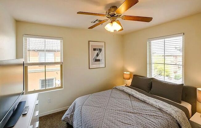 4 beds, 3 baths, $3,220, Unit # 129