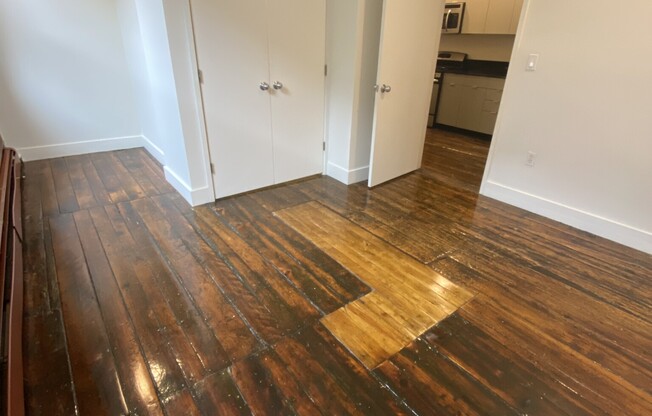 2 beds, 1 bath, 1,100 sqft, $4,500, Unit W213