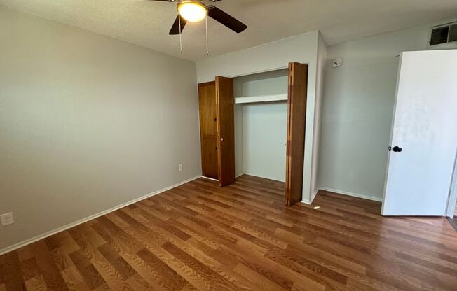 2 beds, 1 bath, $1,400