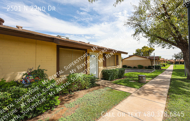 2501 N 22 DR