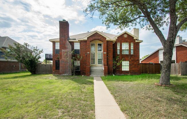 3 Bedroom 2 bath home!