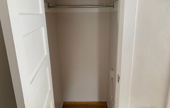 1 bed, 1 bath, 550 sqft, $1,250, Unit 3