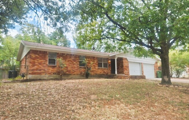 7204 KAREN DR