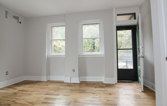 2 beds, 1 bath, 820 sqft, $1,625, Unit 103