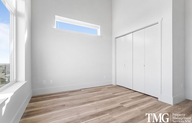 2 beds, 2 baths, 792 sqft, $1,800, Unit 111