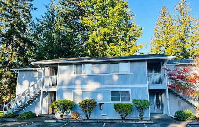 2 Bedroom Condo in Lake Stevens!