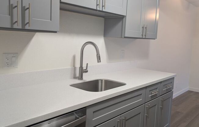 2 beds, 1 bath, 810 sqft, $2,095, Unit A104