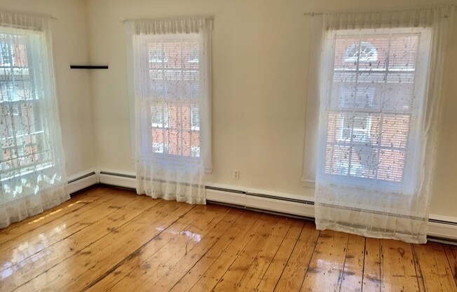 10 APPIAN WAY