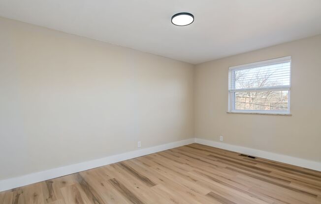 3710 GREENWOOD