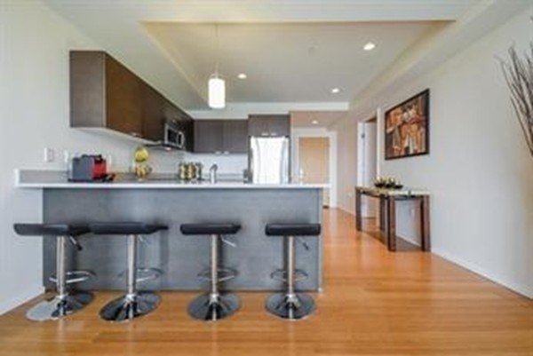 2 beds, 2 baths, 1,367 sqft, $4,800, Unit 811