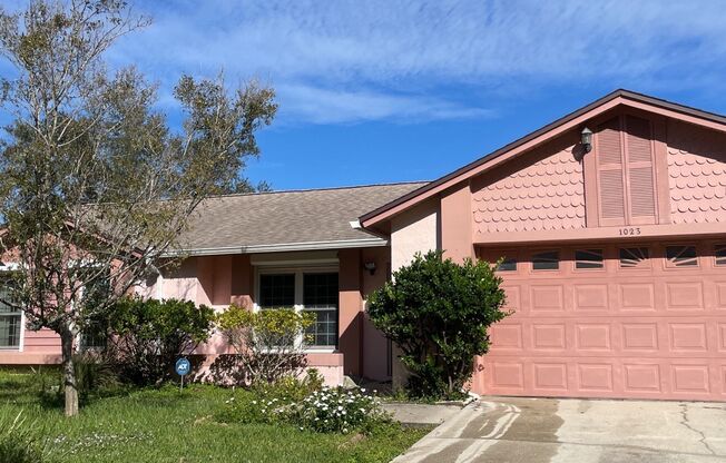 NW Palm Bay 3/2 single family home