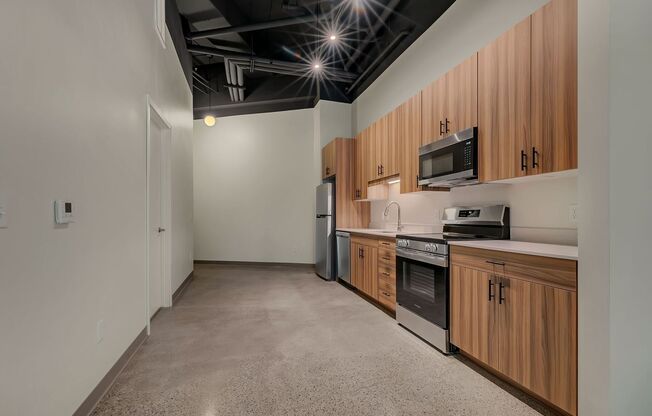 Studio, 1 bath, 405 sqft, $925, Unit The Lofts-166