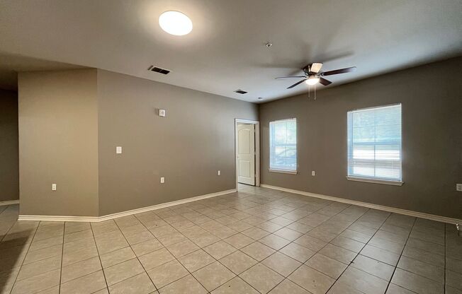 Bellwood Lake Apartments