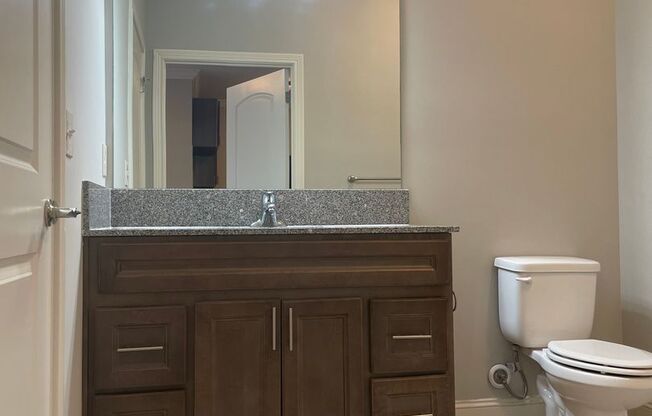 1 bed, 1 bath, 848 sqft, $775, Unit 51