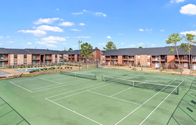 2 beds, 2 baths, $1,100, Unit APARTMENT 90