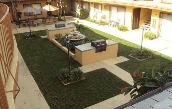 Boynton Apts