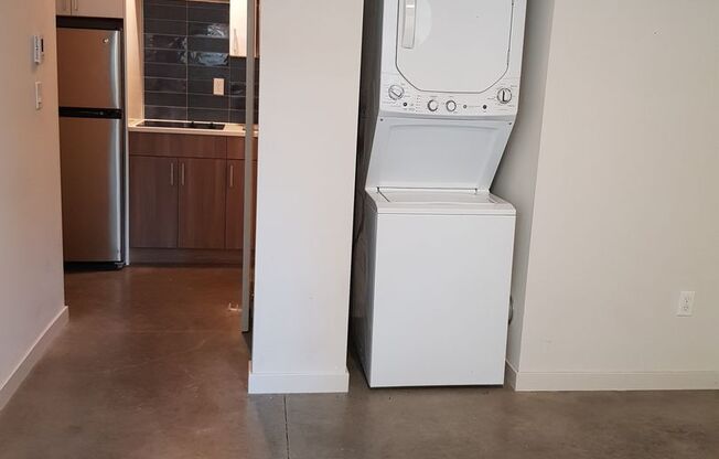 Studio, 1 bath, 244 sqft, $1,495, Unit 113 - Furnished